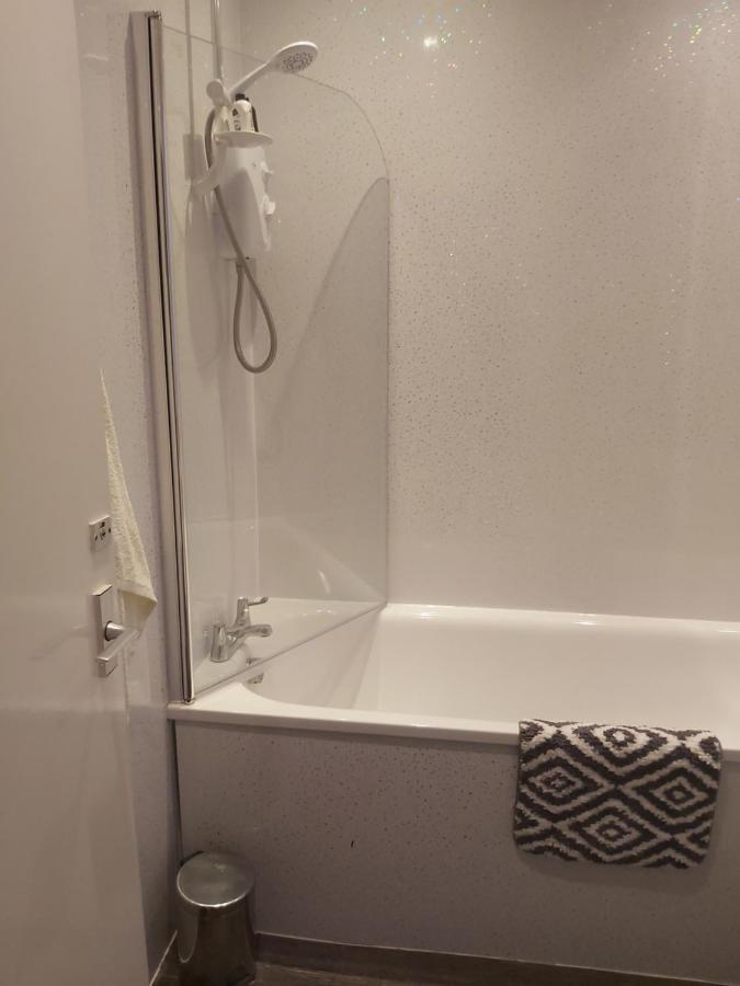 Haig Apartments Kirkcaldy Luaran gambar