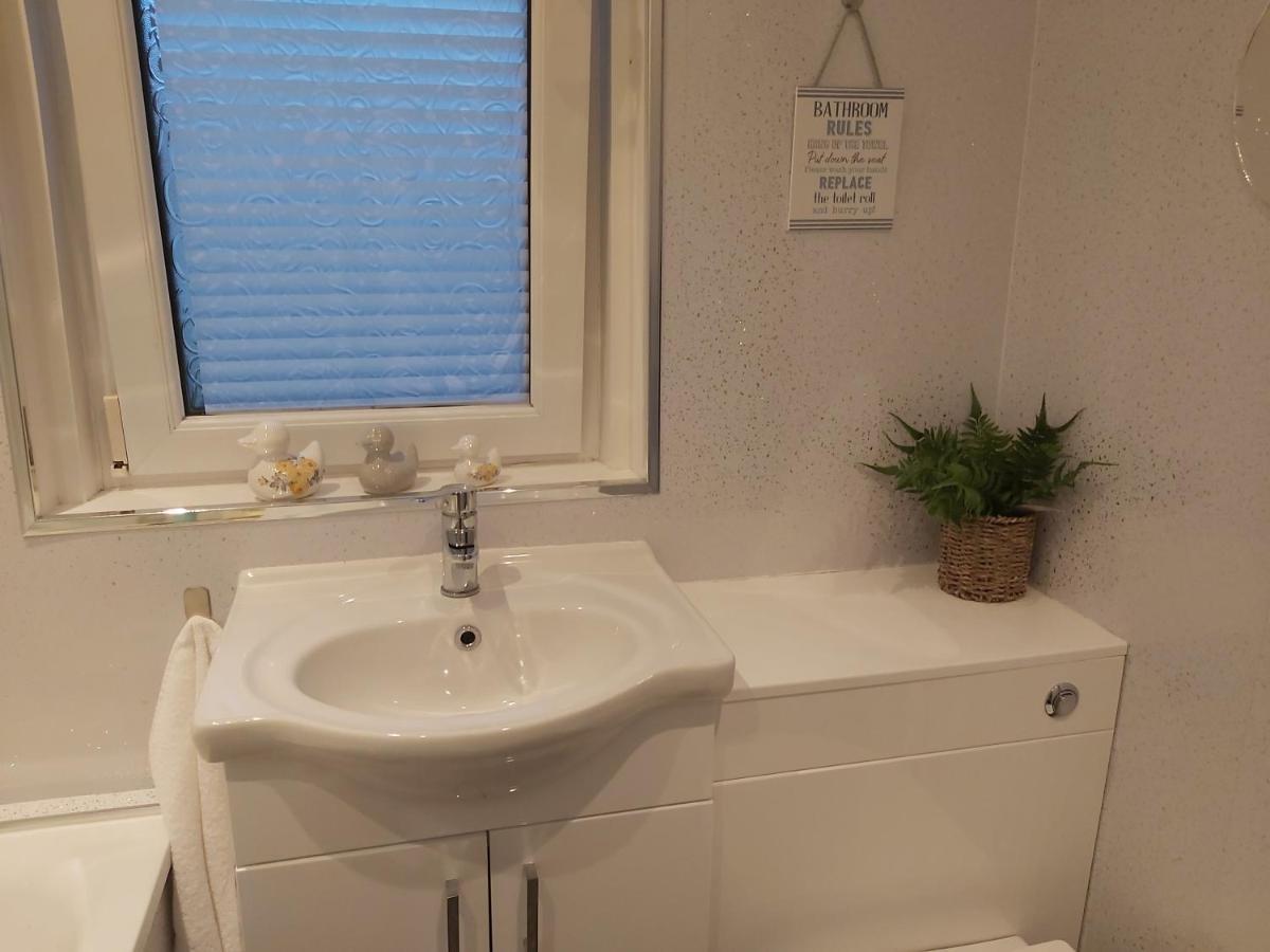 Haig Apartments Kirkcaldy Luaran gambar