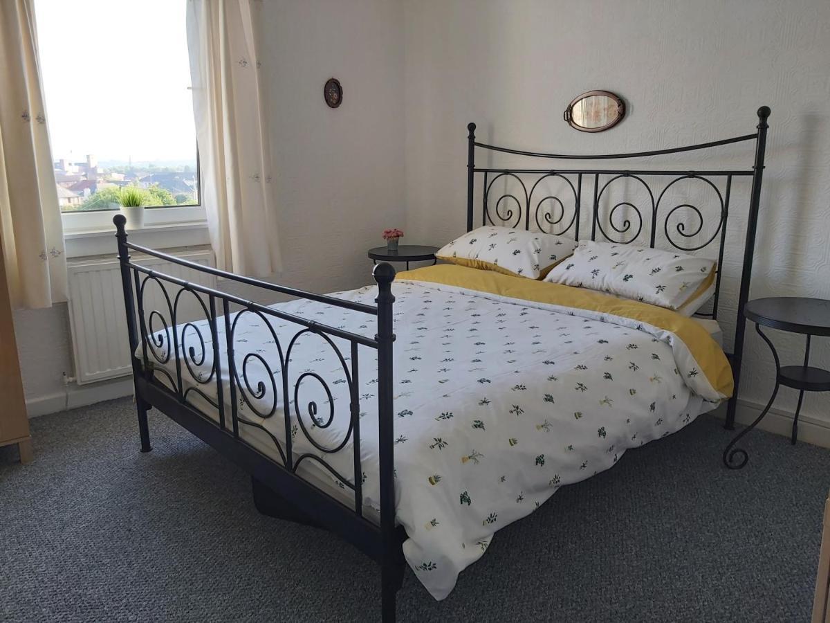 Haig Apartments Kirkcaldy Luaran gambar